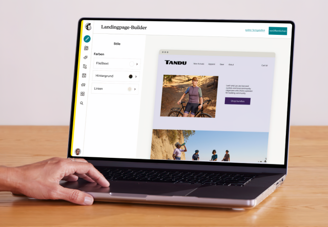 Landingpage-Builder von Mailchimp, durch sich mit nur wenigen Klicks die Farben einer Website festlegen lassen.